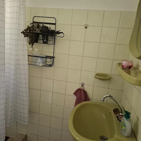 Szemben شقة